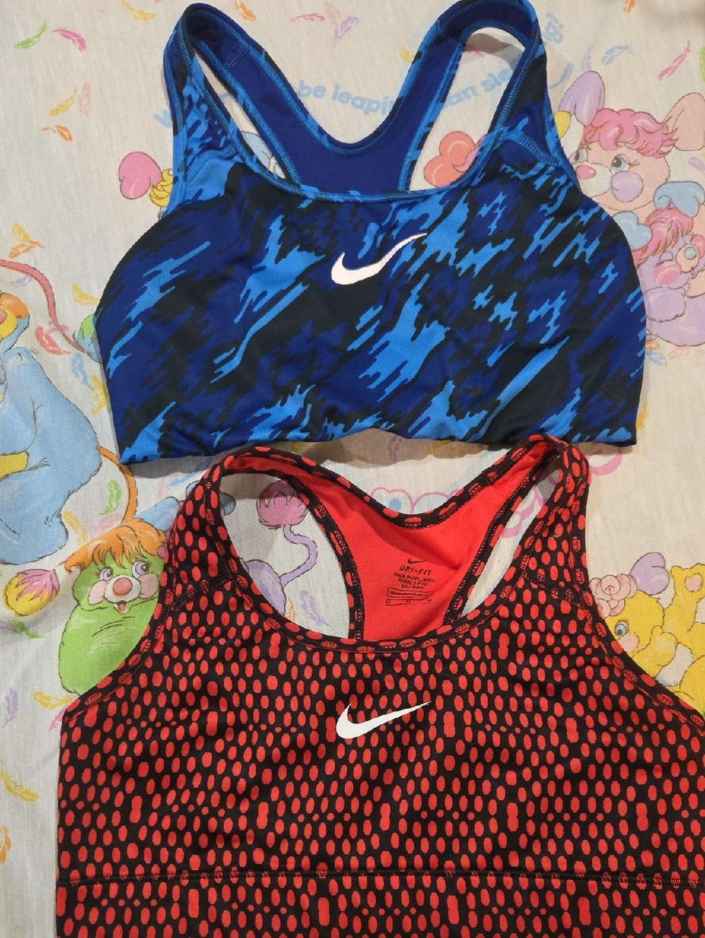 Nike Blue Camo Sports Bra & Red Dot Sports Bra Medium